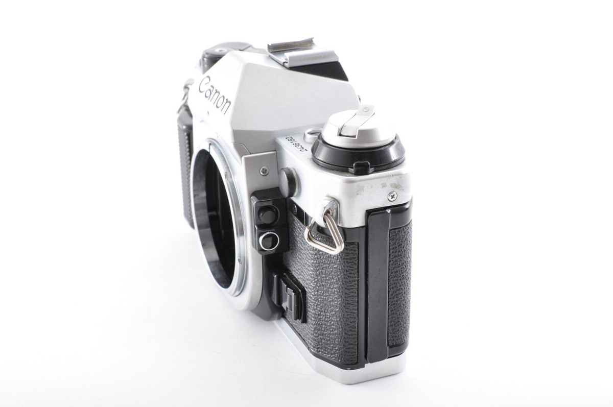 Canon AE-1 Program Silver / Lens New FD 35-70mm f/4