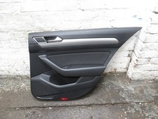 2019 VW PASSAT SE BUSINESS B8 2.0TDI MK7 4DRS SALOON REAR RIGHT SIDE DOOR CARD