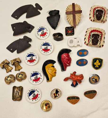 32 PCS NECKERCHIEF SLIDE LOT - WOODEN PLASTIC METAL - BSA ISSUE & CRAFTED