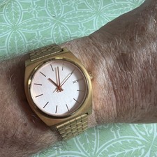 NIXON Time Teller Rose Gold Watch White Dial Analog Gold Metal Band Mens New Bat