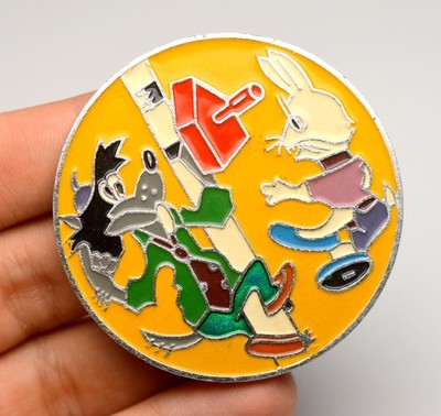 LARGE ! VINATGE USSR SOVIET RUSSIAN NU POGODI CARTOON WOLF RABBIT PIN BADGE #1