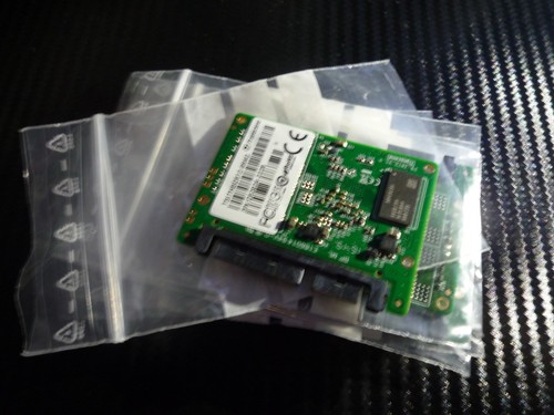 5 Stück 4GB Transcend TSITHSD512-004 Half-Slim SATA SSD SATA