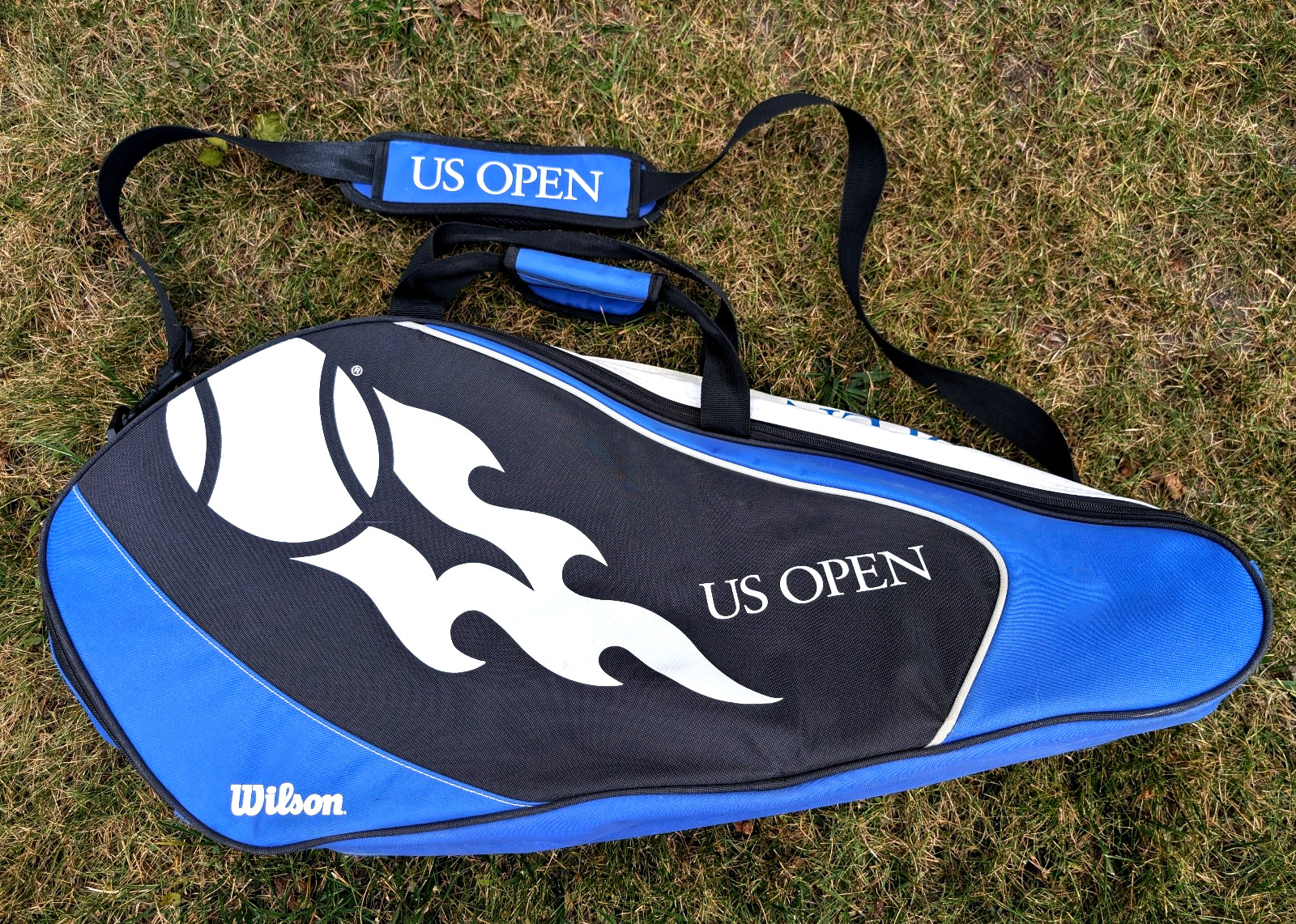 Wilson US Open Tennis Multi Racquet Bag (Fits 4-6 Racquets) 