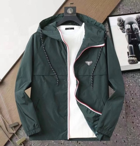 Prada Green Classic Casual Windbreak Jaket Size L /2XL