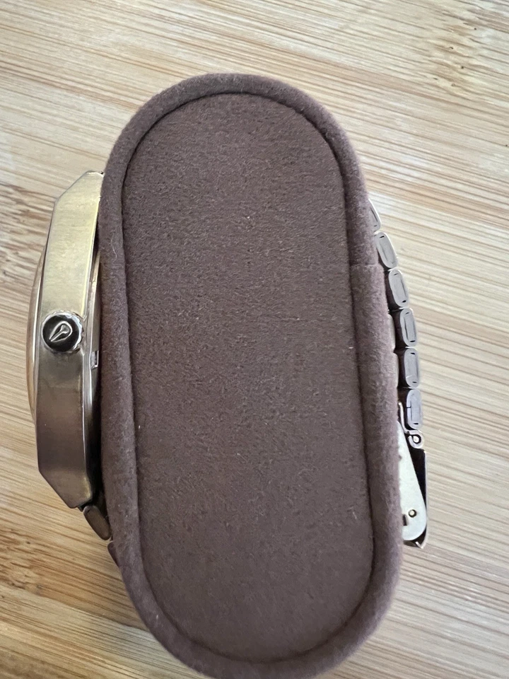 Reloj de cuarzo para hombre Nixon Minimal The Time Teller tono oro rosa 100M acero inoxidable Foto 4 de 4