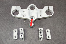 Suzuki GSX-R 1100 - Superbike  - Gabelbrücke - SBK - Lenker und Griffgummi incl.