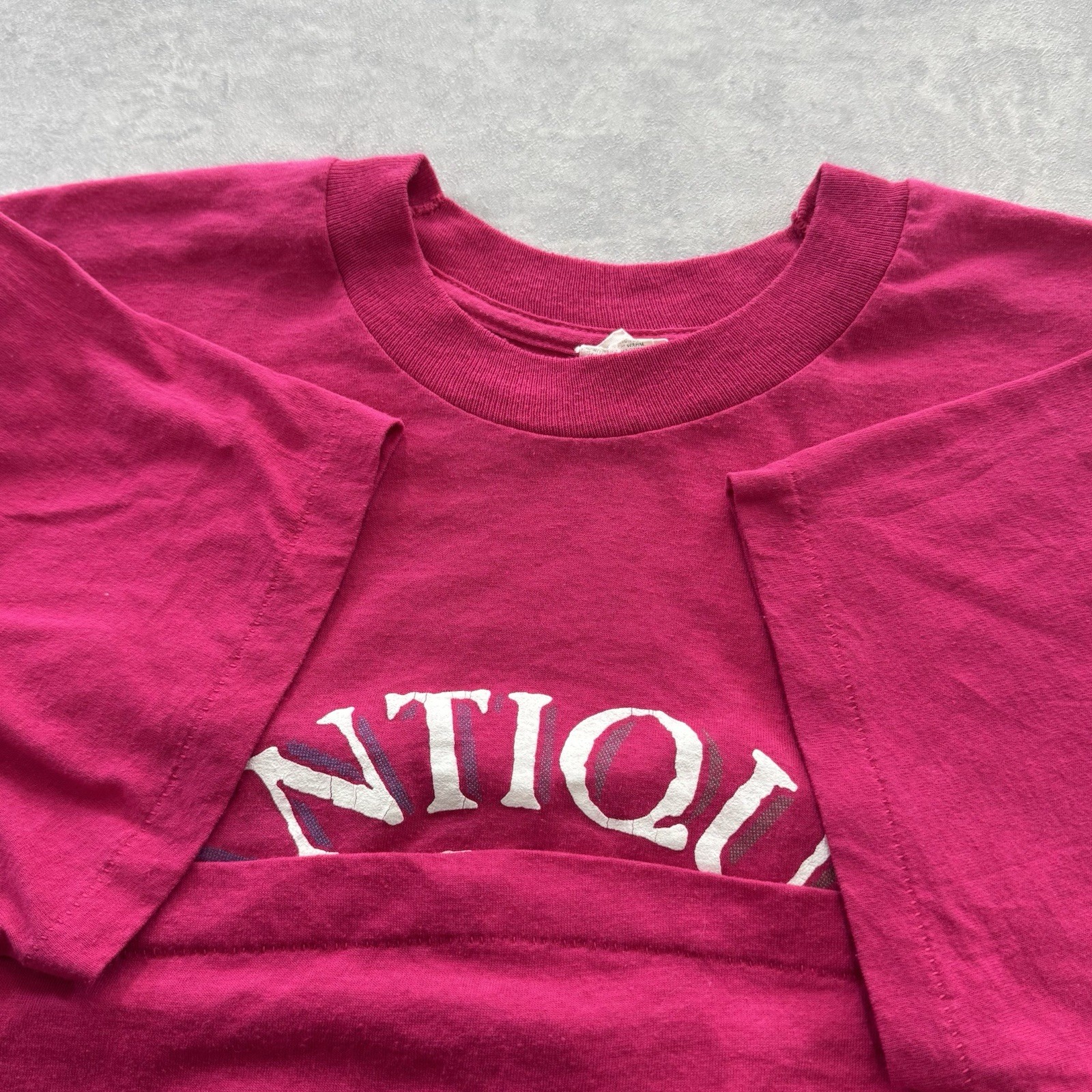 Vtg 80s Antique Music Fair RCA Concert Tee Shirt Screen Stars XL Pink Thin