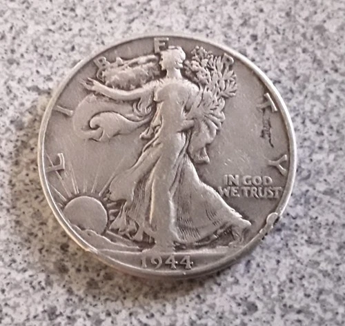 1944-P Walking Liberty Half Dollar 90% Good Detail Circulated Ungraded Uncert