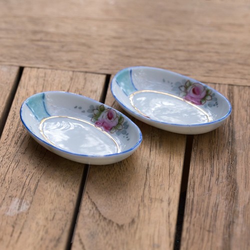Juego de (2) palmaditas de mantequilla ovaladas de porcelana japonesa rayas azules rosas rosadas - Imagen 3 de 7