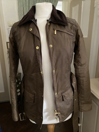 Barbour Wachsjacke Gürtel 8 On-Off Fellkragen P2P19”/48cm sehr guter Zustand Country City Chic❤️