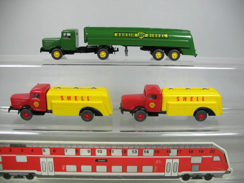 3X H0 1:87 Camion Tankwagen Büssing: Shell+BP, Mint #AF334-0,5 - Immagine 2 di 4