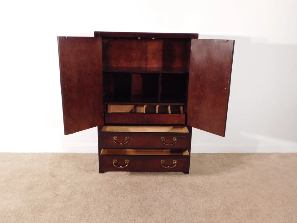 White Furniture Mandarin Collection Chippendale Gentleman's Chest Highboy - Image 2 of 4