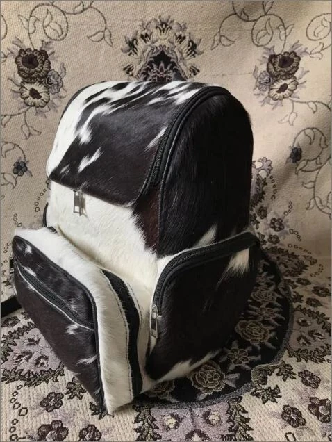 Bolsa de pañales de cuero de vaca negra - Mochila de viaje de cuero para el pelo | Western Chic Foto 4 de 4