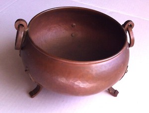 Vtg Hammered 3 Leg All Copper Cauldron Kettle Old Pot Ring Handles Old Display