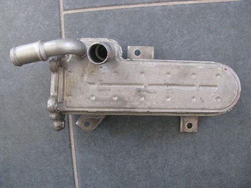 Kühler VW Golf 5 Passat3 BG 038131513AD 038131513AD VW GOLF 5 PASSAT 3 BG