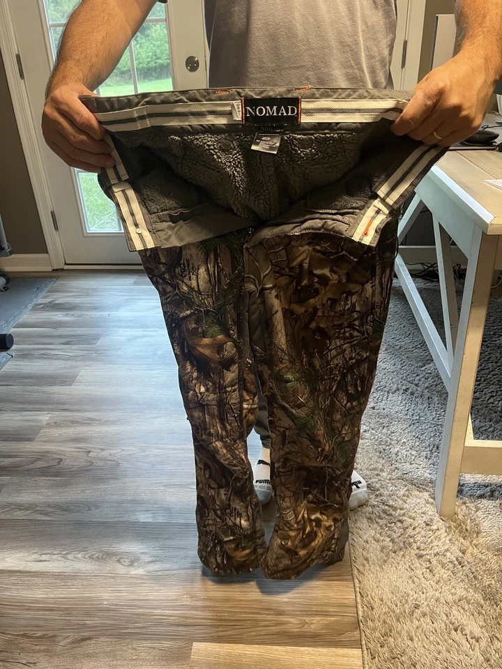 Nomad three-piece jacket, pants, beanie, fleece lined, late-season men’s size M - Image 4 of 4