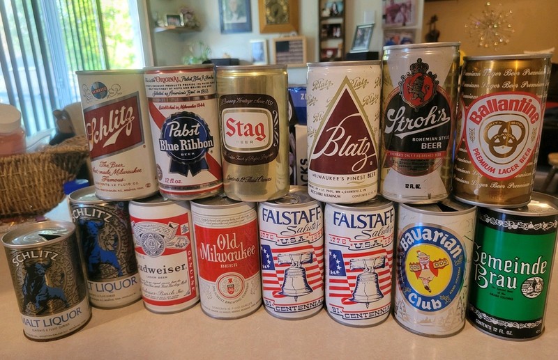  Lot Of 14  Vintage Beer Cans from the 1970s
