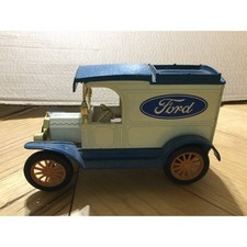 ERTL 1913 Ford Model T Van Delivery Truck Bank 1334
