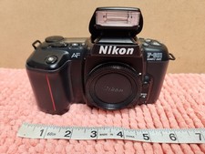 Nikon F-601 35mm SLR Film Camera Nikon F 601 Auto Focus Camera ESTATE