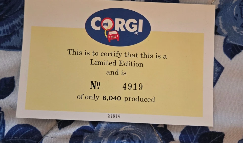 CORGI LIMITED EDITION LEYLAND TIGER ELLEN SMITH COMMERCIAL TRANSIT BUS MINT COND - Image 2 of 4