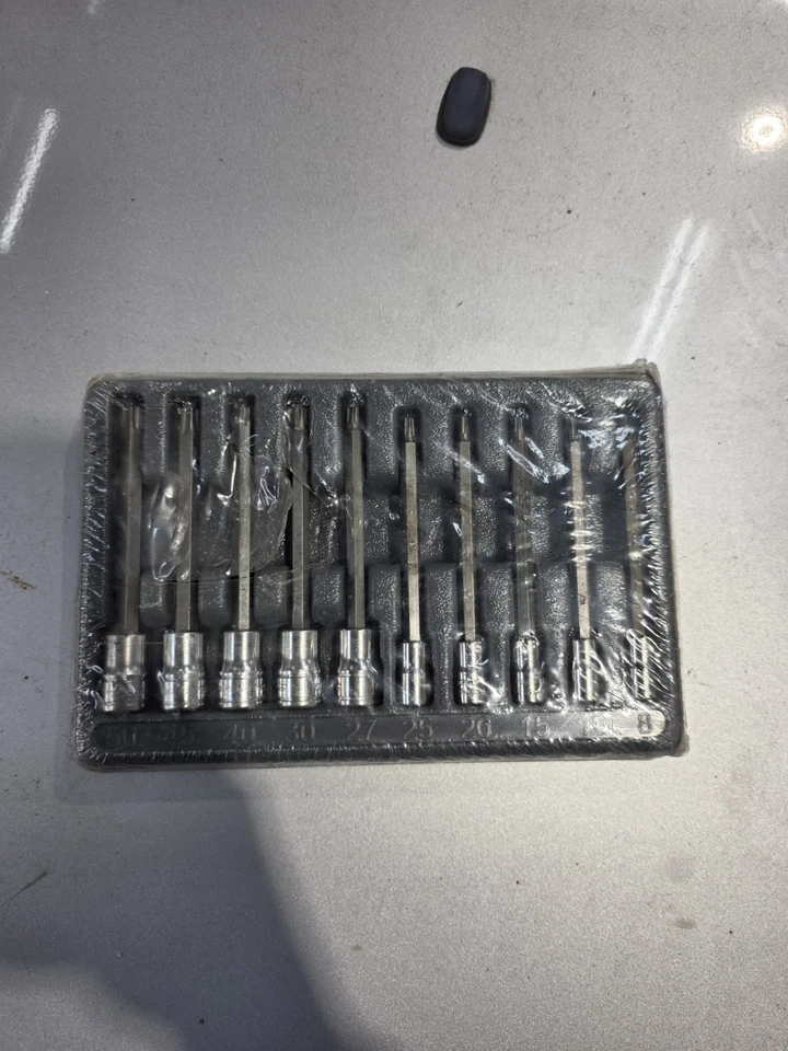 SNAP-ON 1/4in & 3/8in Drive 10 Piece Long Torx Socket Bit Set T8 - T50 210EFTXL - Image 3 of 4