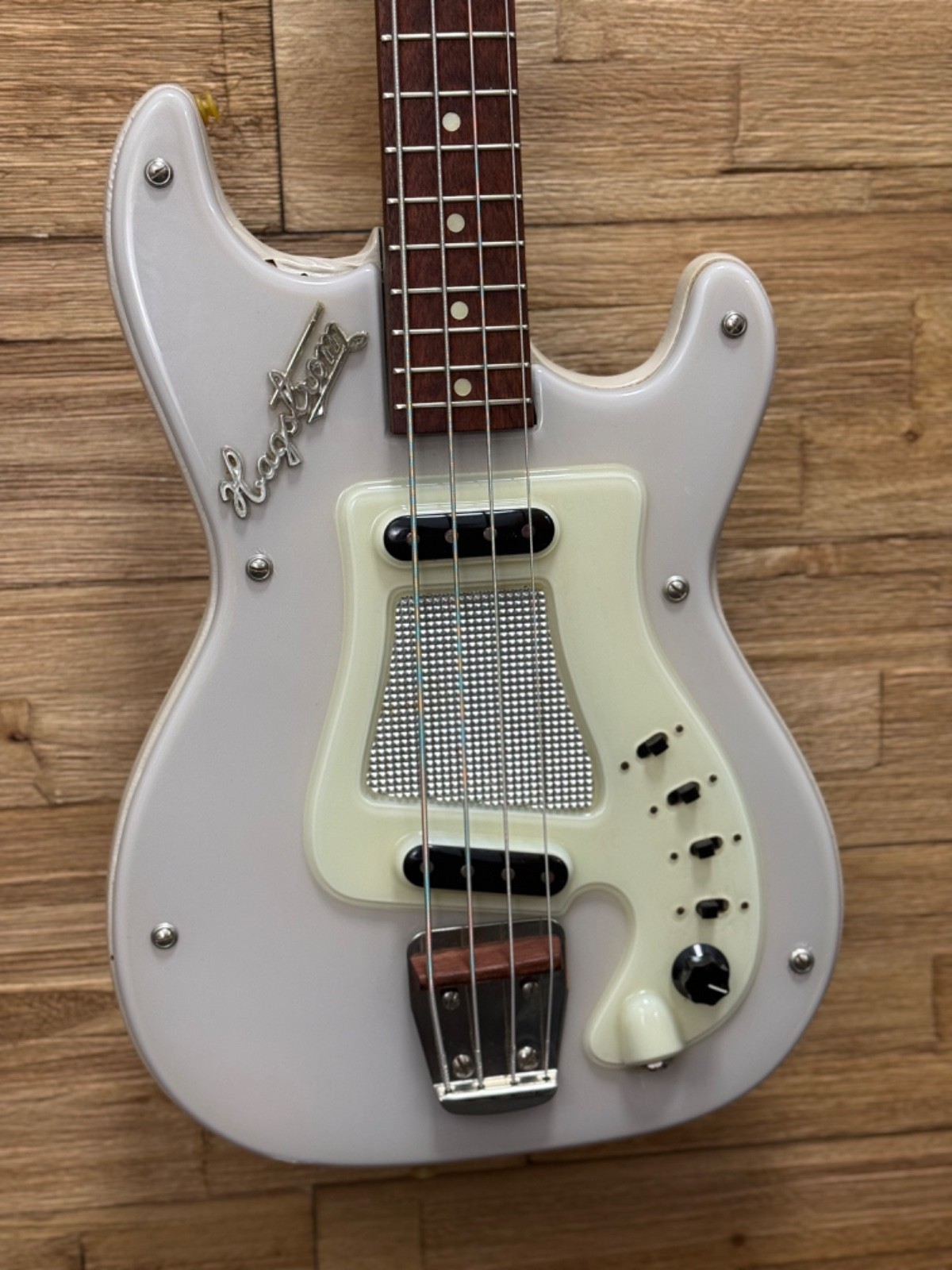 Hagstrom I FB 4- string Short Scale Bass- White- 1960s Made in Sweden w / OHSC