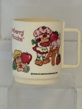 Strawberry Shortcake Plastic Mug. American Greetings 1980