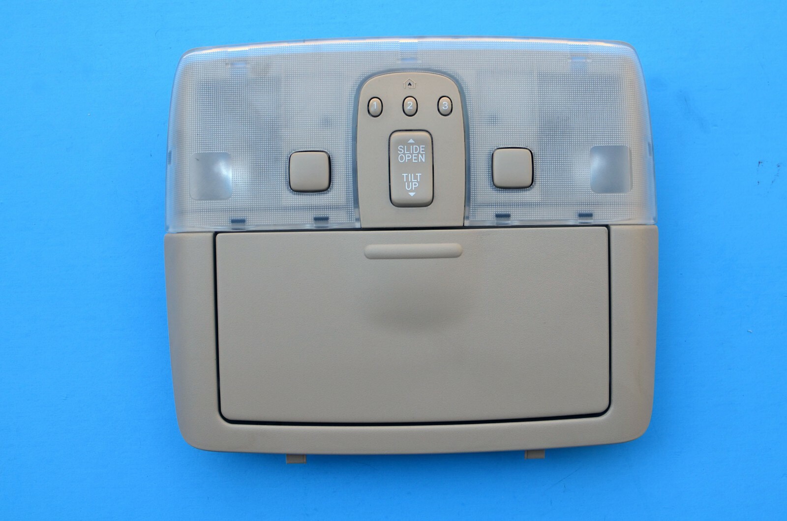 20022005 Lexus ES300 ES330 Genuine OEM Overhead Console Dome Light