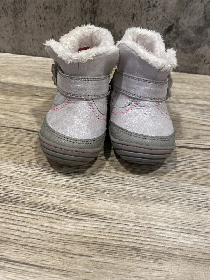 Niñas pequeñas talla 4 Surprize by Stride Rite Silver Sparkle/rosa botas zapatos Foto 3 de 4