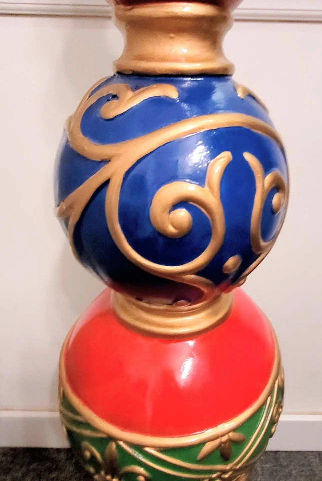 Adorno navideño bola topiario remate pedestal 48" decoraciones de exhibición Foto 4 de 4