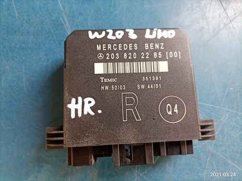 Mercedes Benz W203 Limousine Türsteuergerät hinten rechts 2038202285 Tür