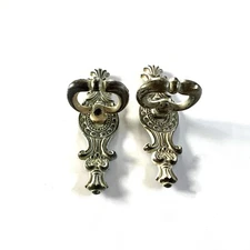 Vintage Key Style  Drawer Knob White Patina Regency French Provincial