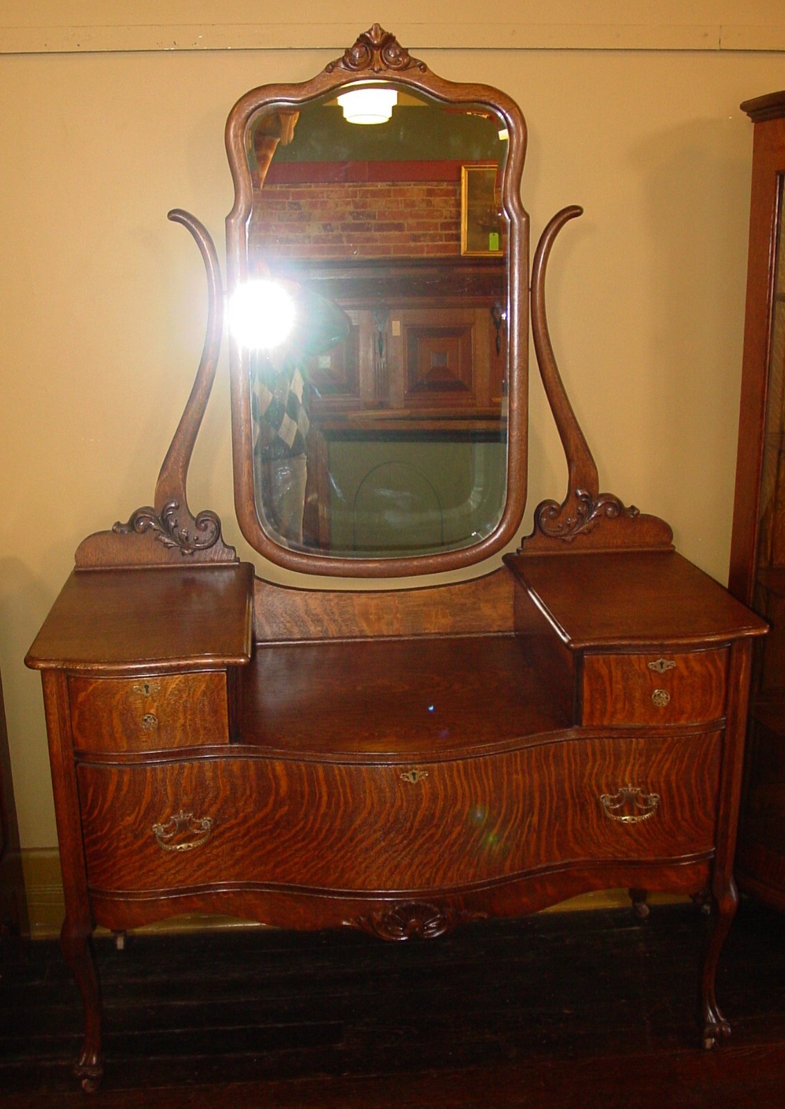 Large antique quartered oak princess dresser by Karges15883 eBay