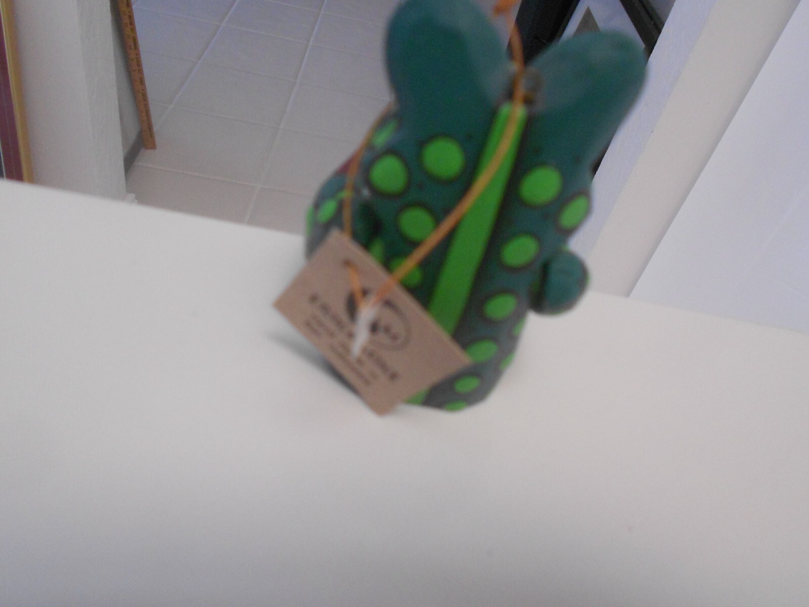 erik & mike/bali indonesia wood shelf sitting frog jointed 5 1/2" lenght tag on