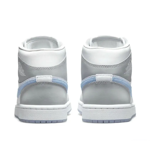 シューズ(女性用) Nike Women's Air Jordan 1 Mid \"Wolf Grey ☆ナイキ☆ WMNS AIR JORDAN 1 MID 