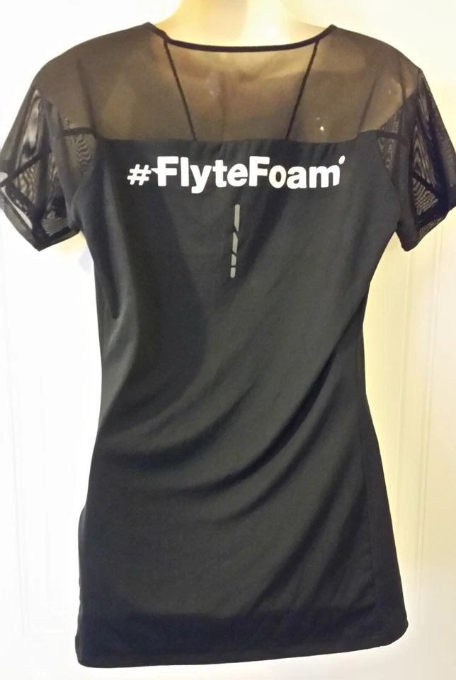 Women's Asics Black Running Active Wear Don't Run Fly' Motion Dry T-Shirt Medium - Image 3 of 4