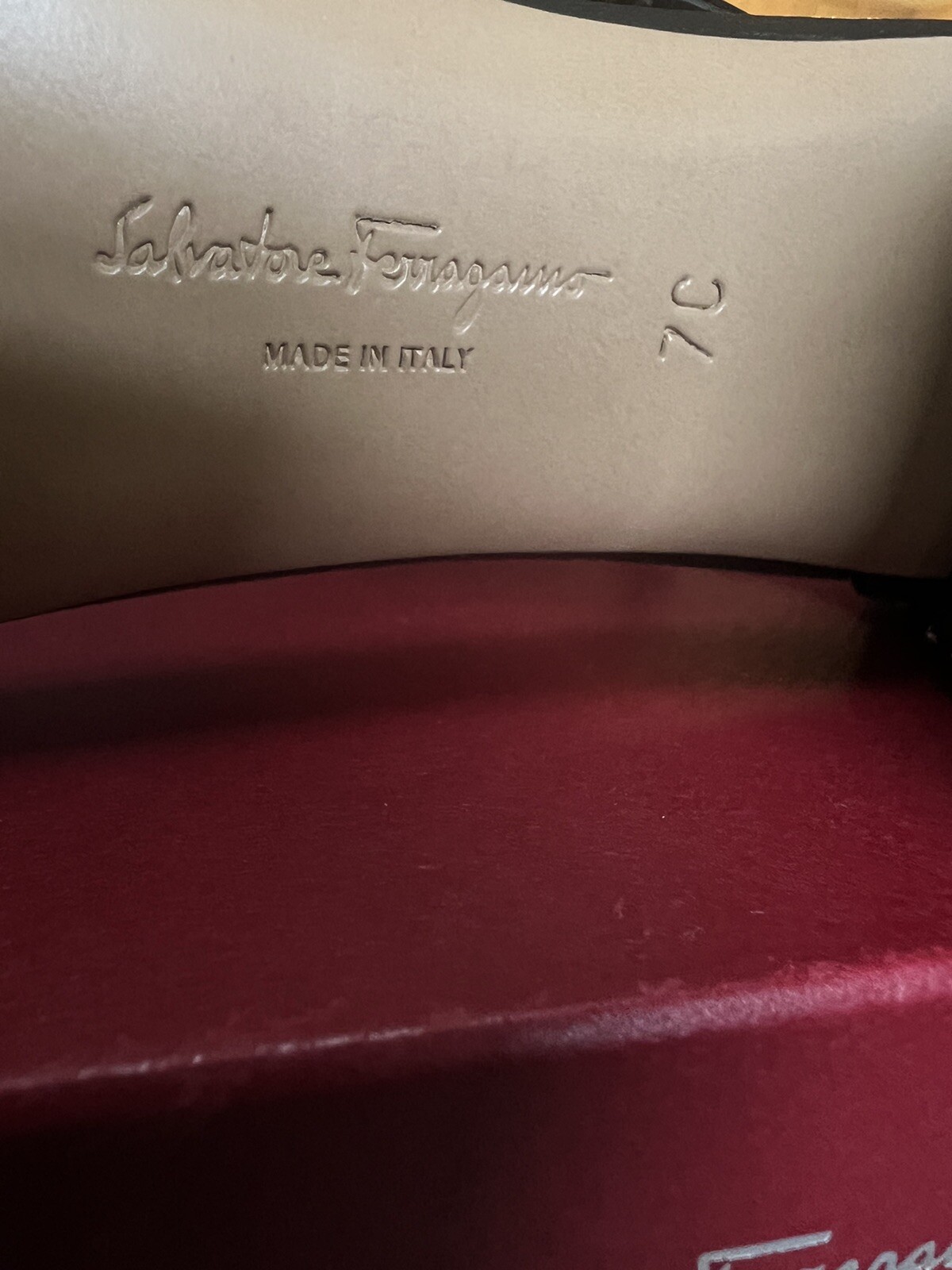 Salvatore Ferragamo Black Gavina Bow Patent Studded  Leather Sandals.Size 7C.NWB