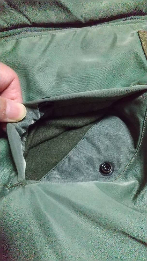 Buzz Rickson's B-15D Modified Nylon Flight Jacket… - image 12