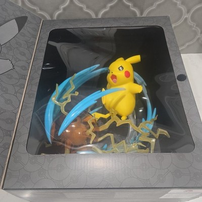 Jazwares x Pokemon 1/10 Scale Pikachu Deluxe Figure Select Light FX Brand New
