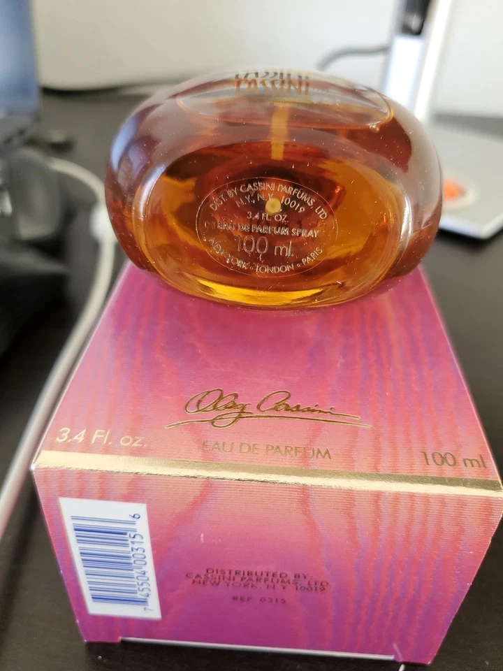 CASSINI By Oleg Cassini For Women 3.4 oz /100 ml Eua De Parfum Rare Vintage - Image 3 of 3