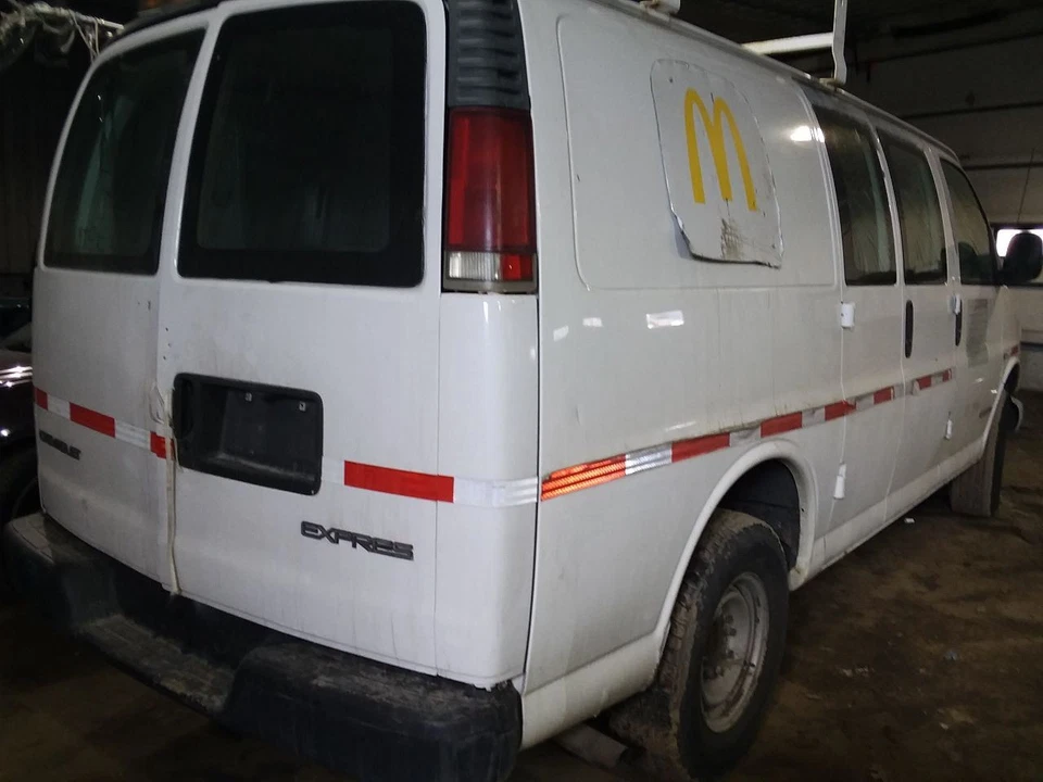 Frenos traseros eje semiflotante rueda de 8 orejetas para camioneta 83-00 GMC 2500 2055061 Foto 4 de 4