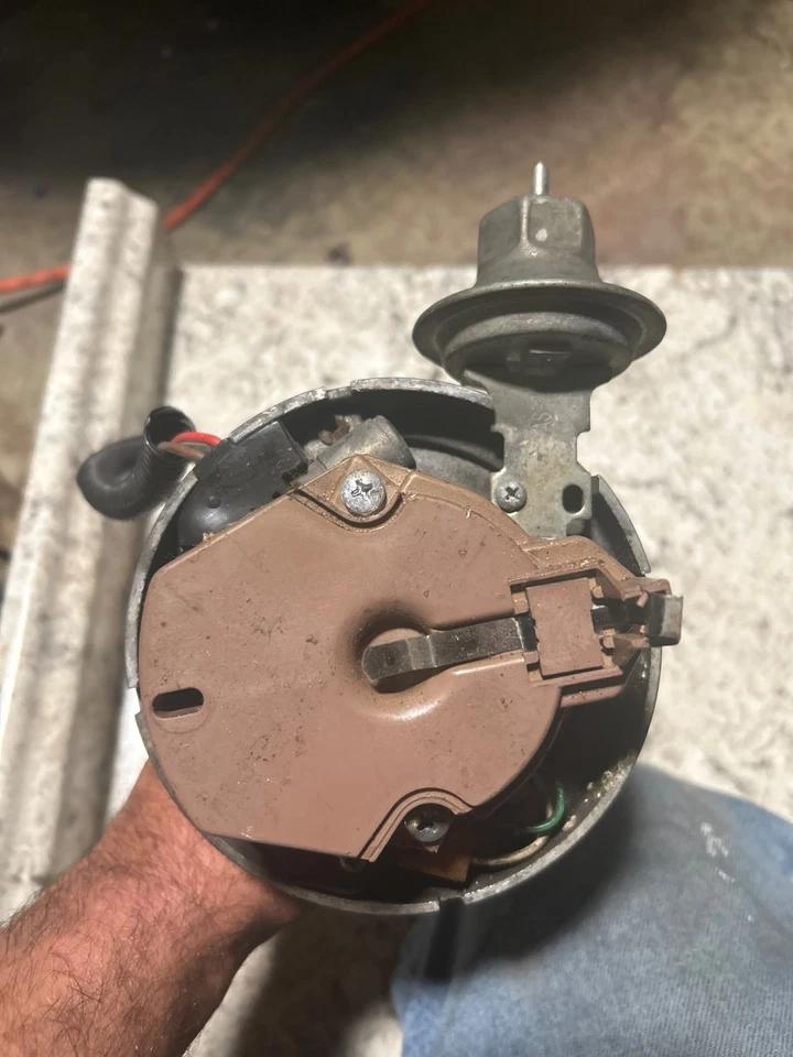 Mallory 8546201. Chevrolet HEI style distributor - Image 4 of 4