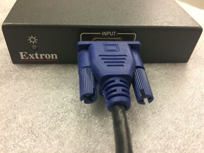 RGB分配器　P/2 DA2xi RGB分配器 P/2 DA2xi RGB分配器 P/2 DA2xi Extron P/2 DA2xi -