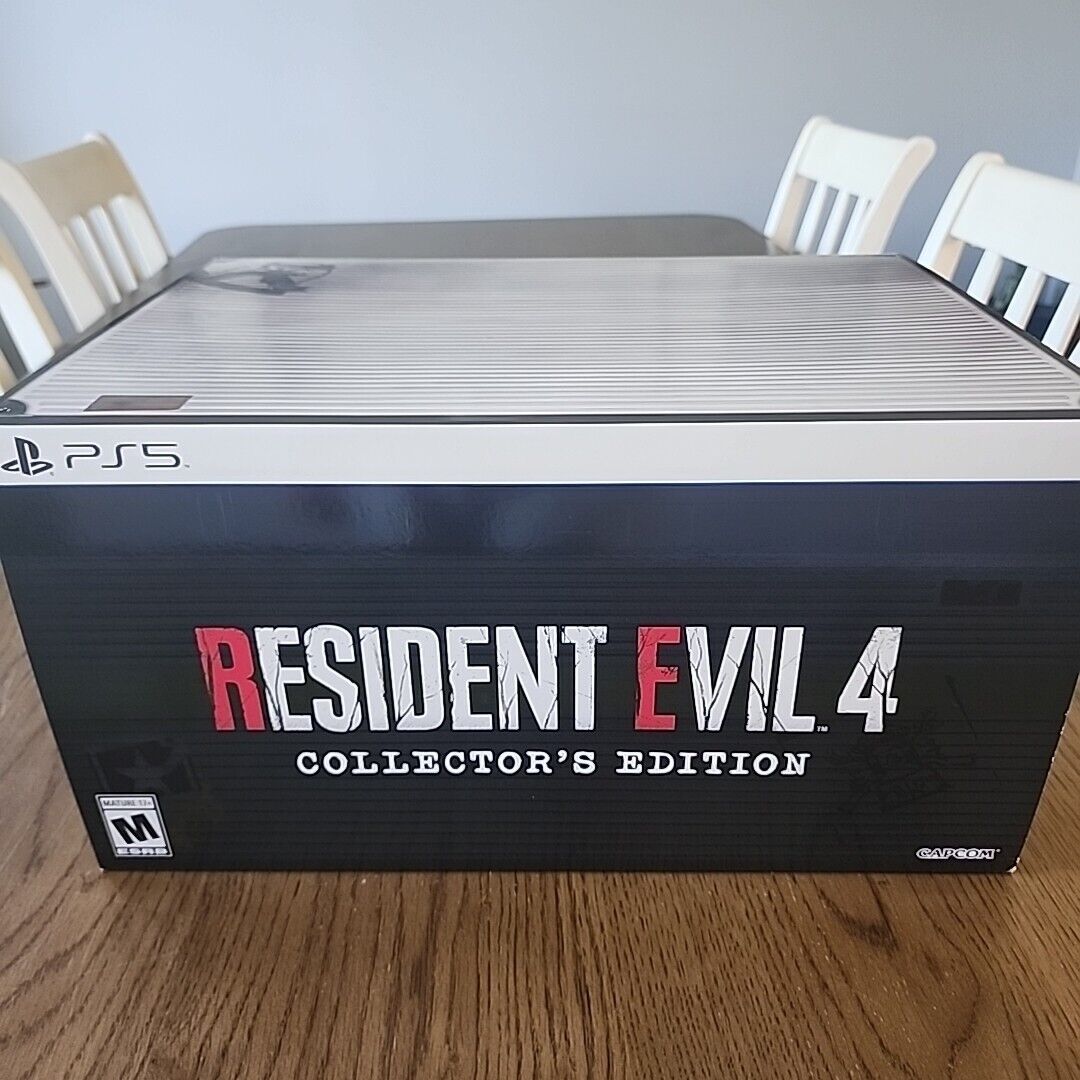 Resident EVIL 4 Remake Collector's Edition Box W/ Map And Resident EVIL 4 Remake Collector's Edition Box W/ Map And