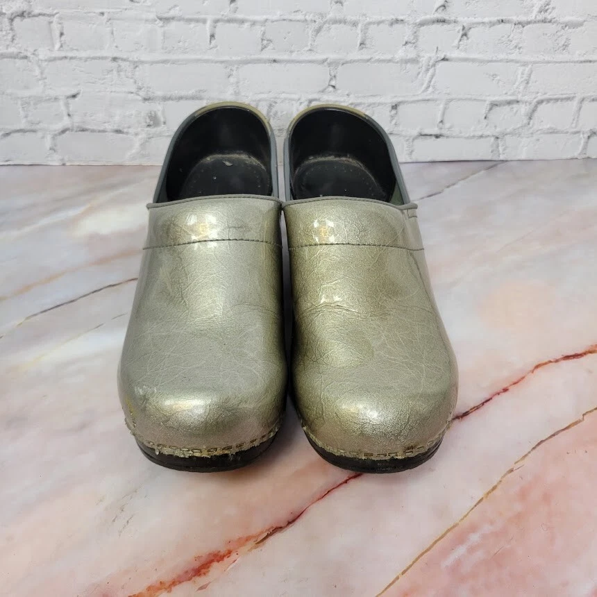 Sanita work deals shoes