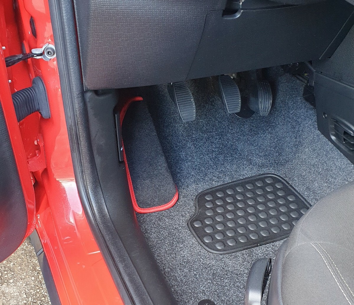 Tappetino Protettivo Per Pedana Poggiapiede Fiat Panda I (141) 1980