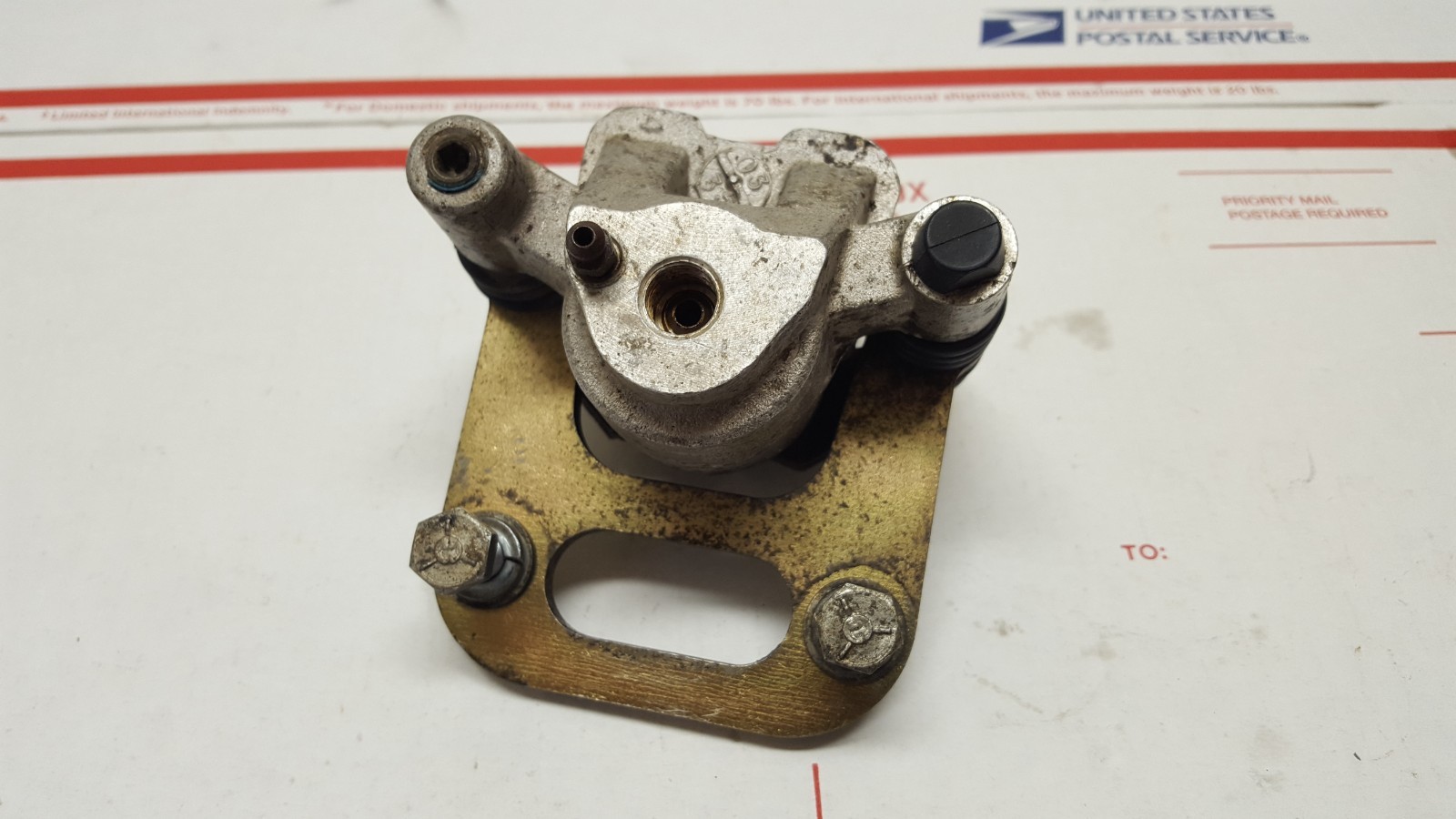 90 91 Polaris Trail Boss 350L 4x4 350 Front Right Brake CALIPER 1910060 ...