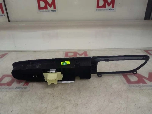 Mando Elevalunas Delantero Derecho para RENAULT CLIO IV Dynamique 2017 5465720 - Imagen 2 de 9