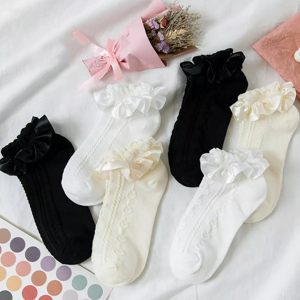 White ruffle socks deals