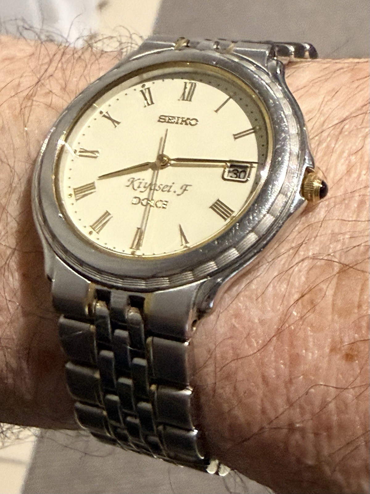 SEIKO Ivory MINT Original Works 5E32-6B00 3J Dial Watch Dolce 34mm Quartz Men's - vintagewatches.pk